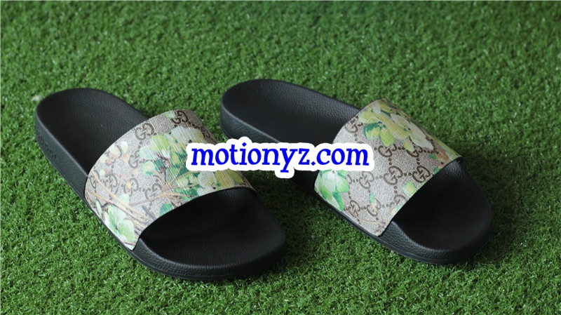 GC Slide Green Flower Pattern